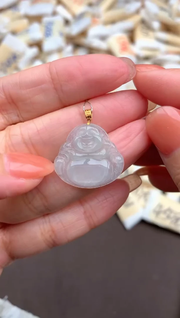 18K金镶嵌挂件翡翠—