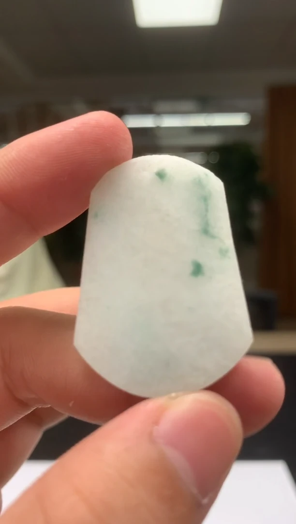未镶嵌定制翡翠          *7