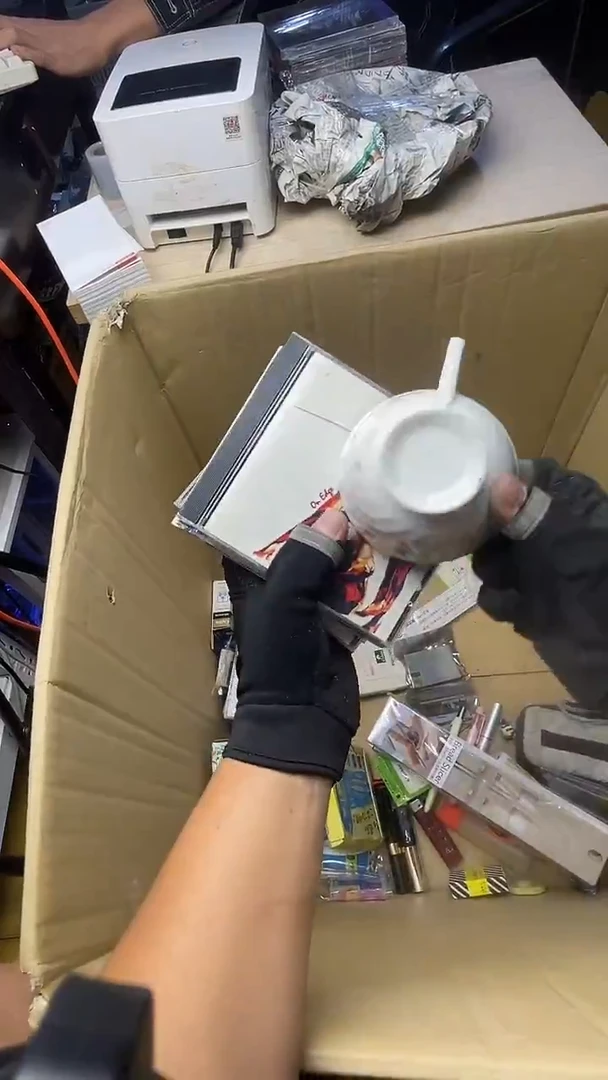 咸****局二手商品不退不换