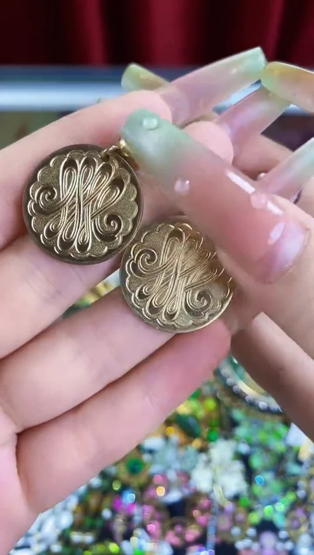 合金琉璃楚楚珠宝中古甄选不退换