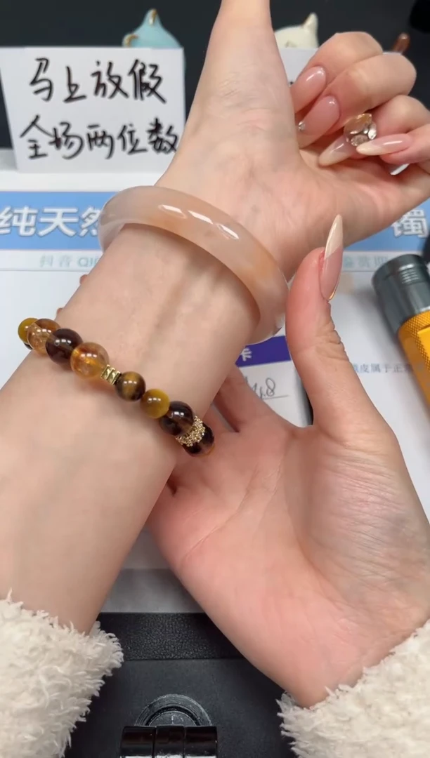 【闪购商品】石英质玉手镯未镶嵌K246-54