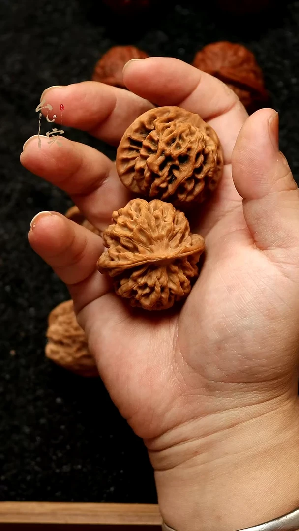 把件桃核马**成秦闷文玩核桃