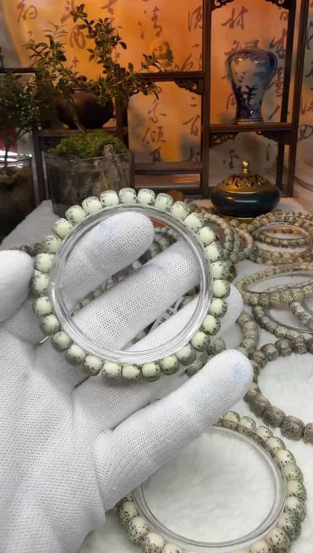 【闪购商品】星月菩提吊坠8x7河豚大留白