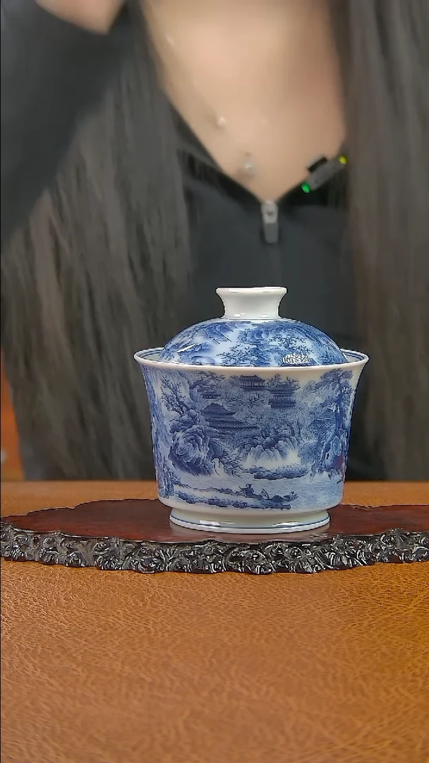 景德镇手工青花山水盖碗