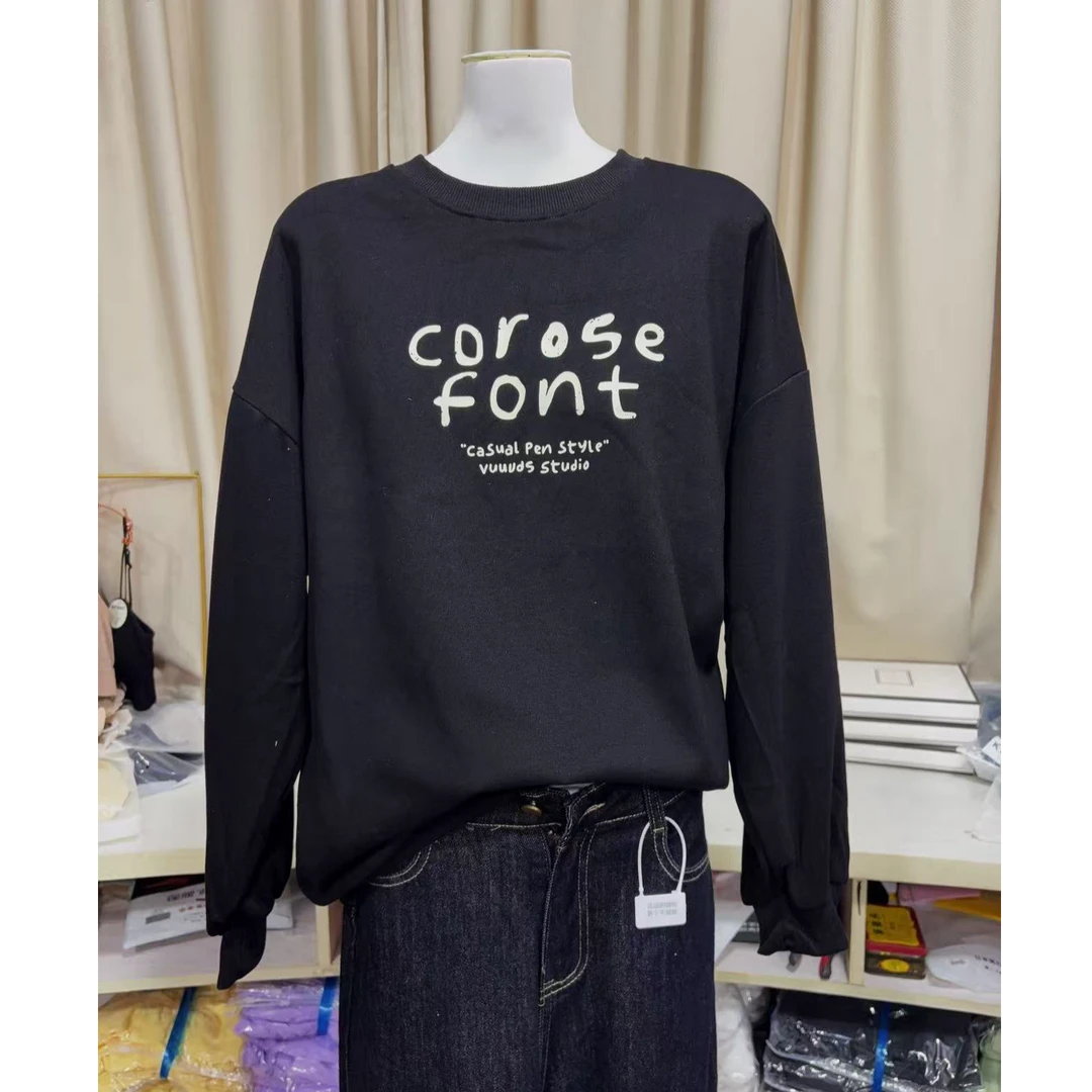 新款S562黑CO英文印花圆领卫衣