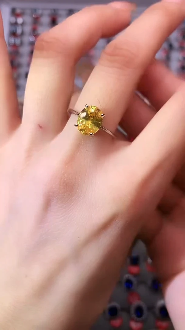 【闪购商品】黄晶戒指银S925镶嵌1111