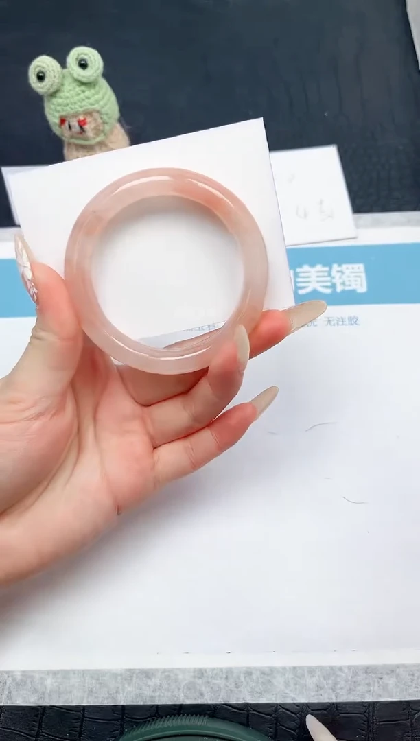 【闪购商品】石英质玉手镯未镶嵌19-52