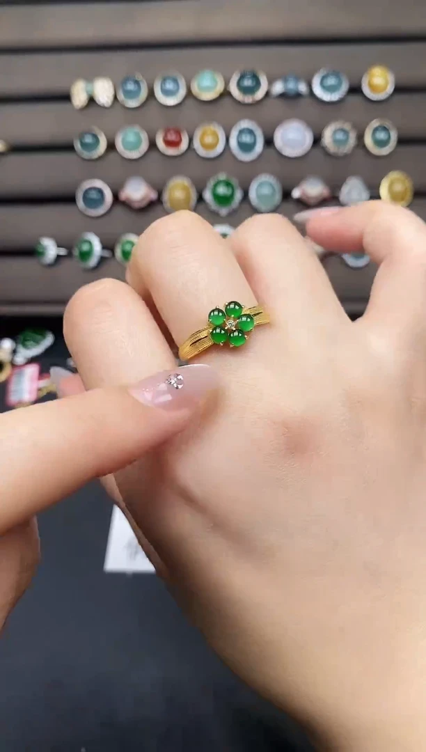 银S925镶嵌戒指翡翠389325