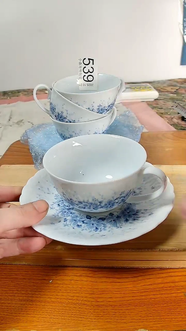 瓷片吹**儿小淼海外陶瓷工艺品