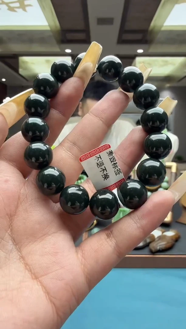 未镶嵌手串和田玉szq