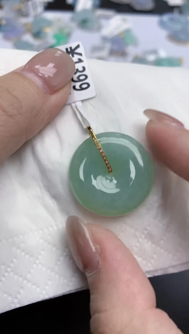 【闪购商品】翡翠颈饰18K金镶嵌天然缅甸翡翠A货