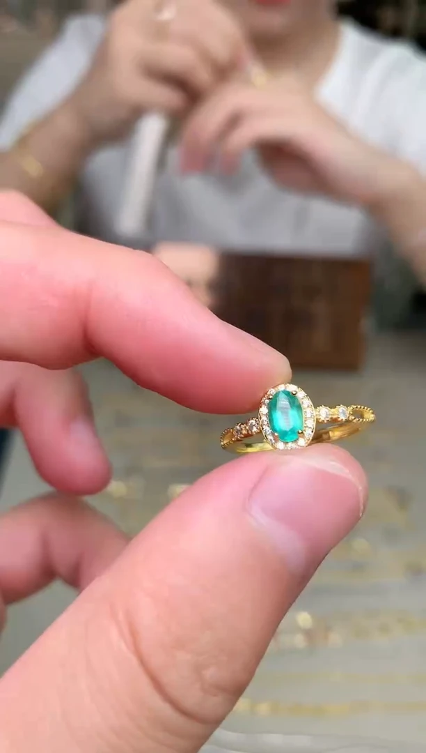 祖母绿戒指银S925镶嵌戒指