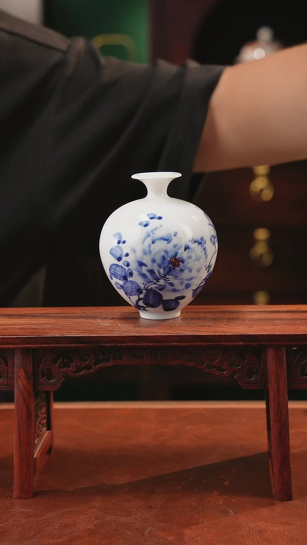 摆件景德镇手工高温陶瓷