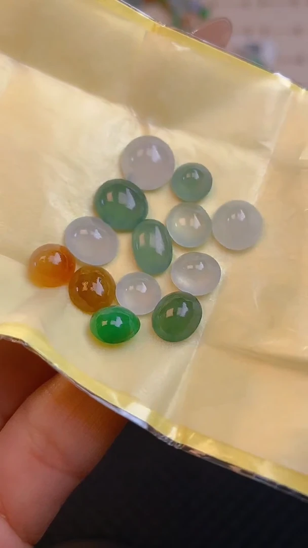 【闪购商品】翡翠耳饰未镶嵌天然A货翡翠104