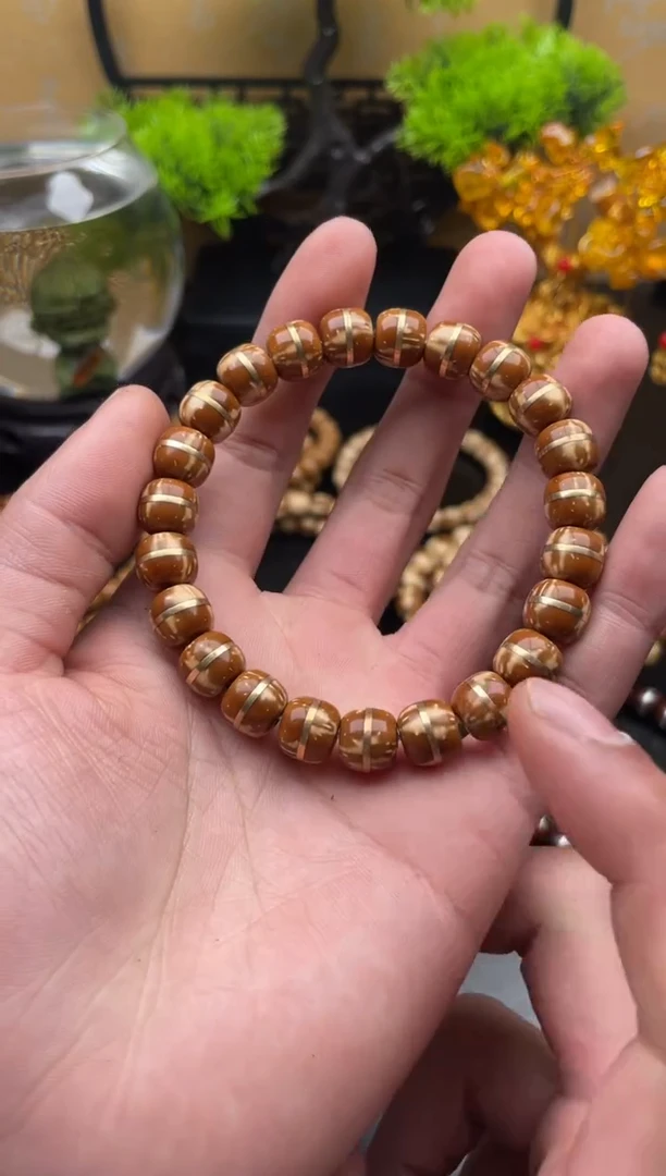 【闪购商品】紫金鼠手串紫金鼠一线天二代64号