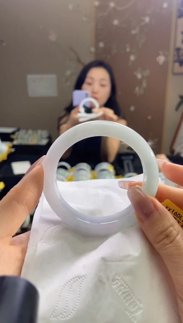 未镶嵌手镯翡翠56.2圈口t