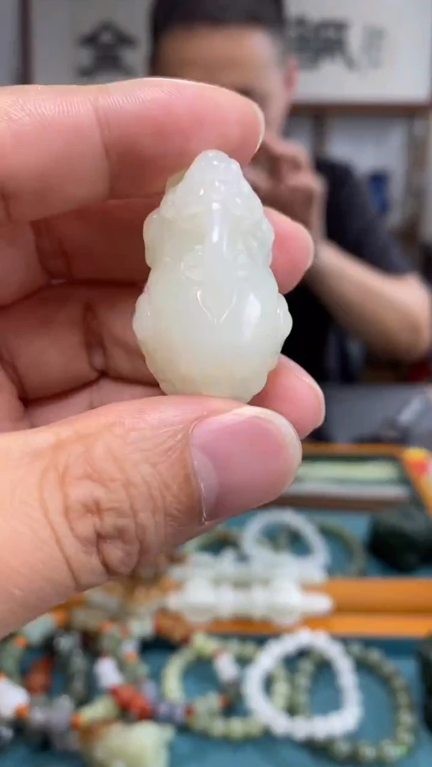 颈饰未镶嵌和田玉102