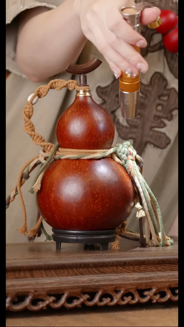 181号精品天然大漆酒葫芦一物一拍~