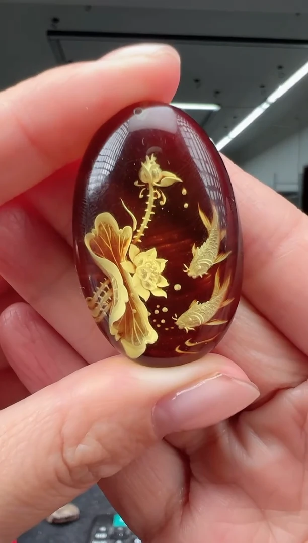 琥珀颈饰未镶嵌吊坠