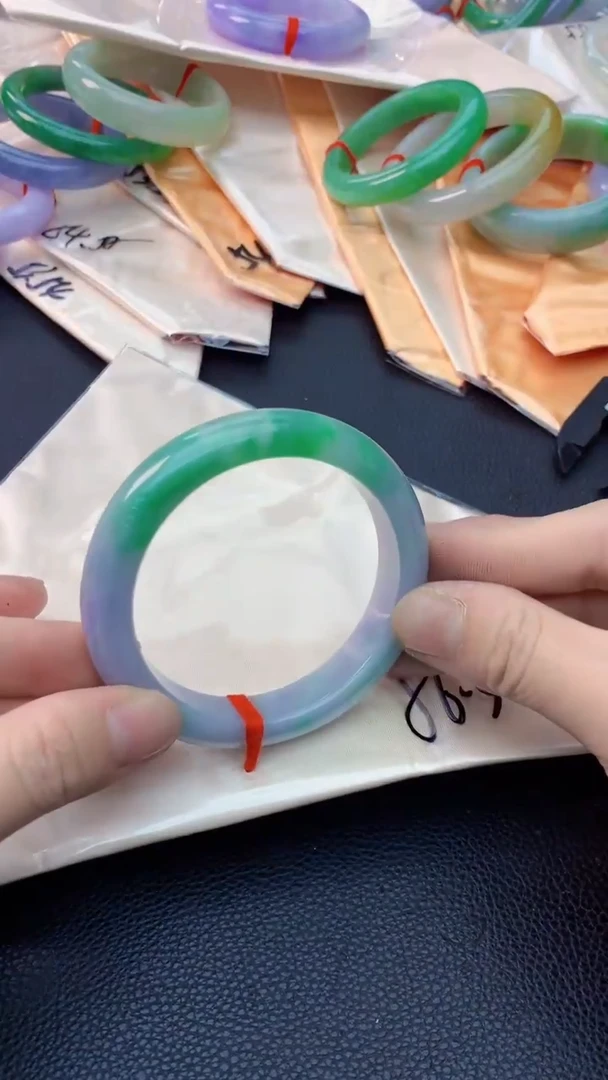 未镶嵌手镯翡翠0064164849