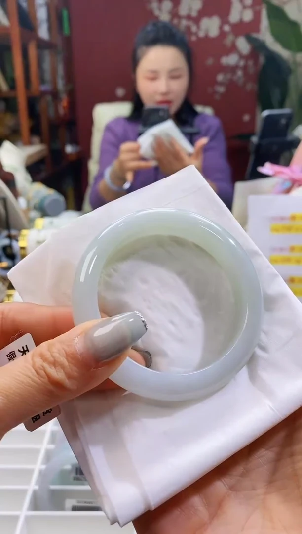 【闪购商品】翡翠手镯未镶嵌96葡萄肉5354/12.1*8.5