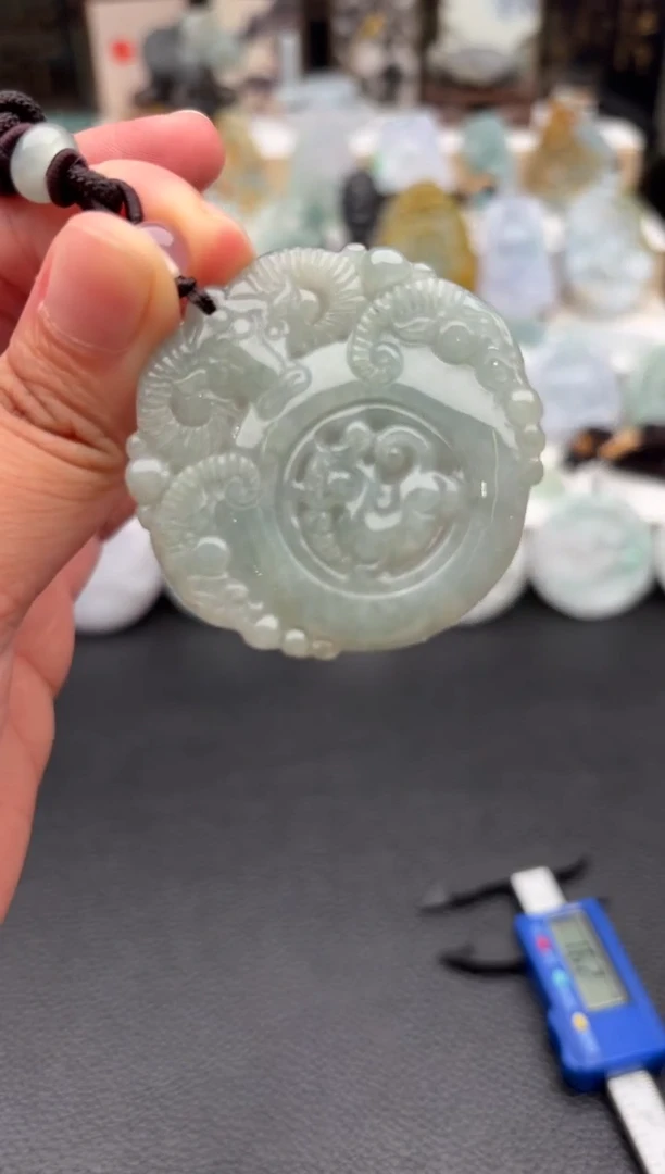 翡翠未镶嵌颈饰天然翡翠吊坠39