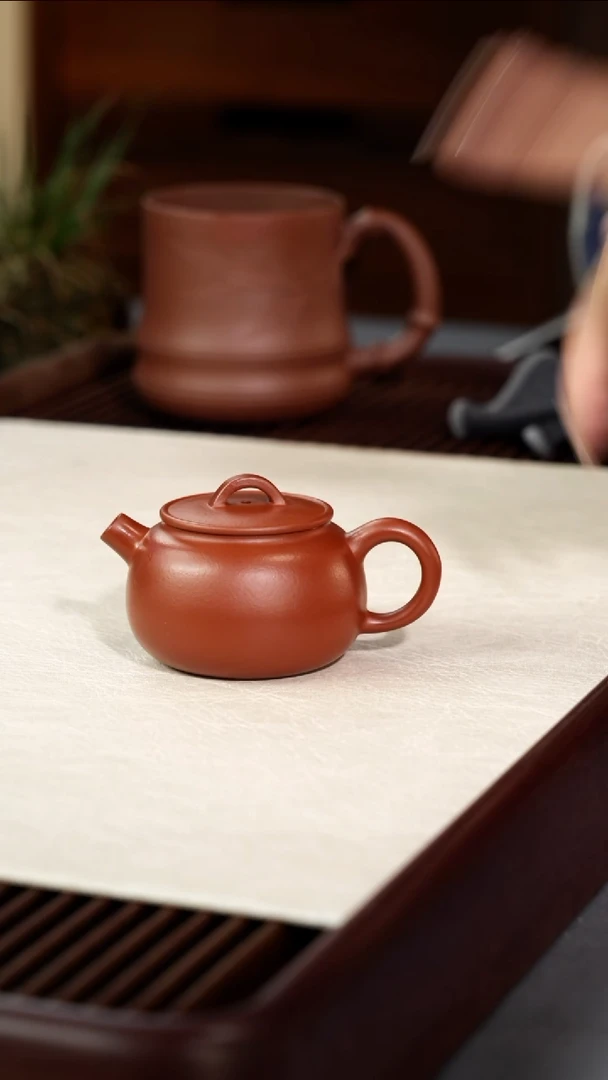 茶壶紫砂圆瓦-朱泥-120CC