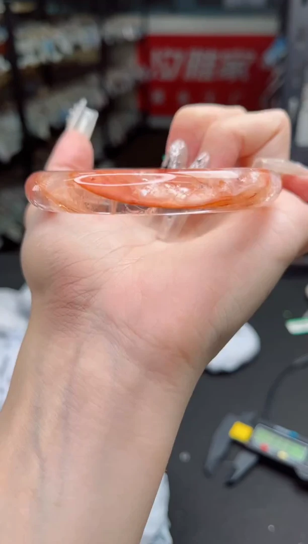 水晶手镯未镶嵌59圈口1