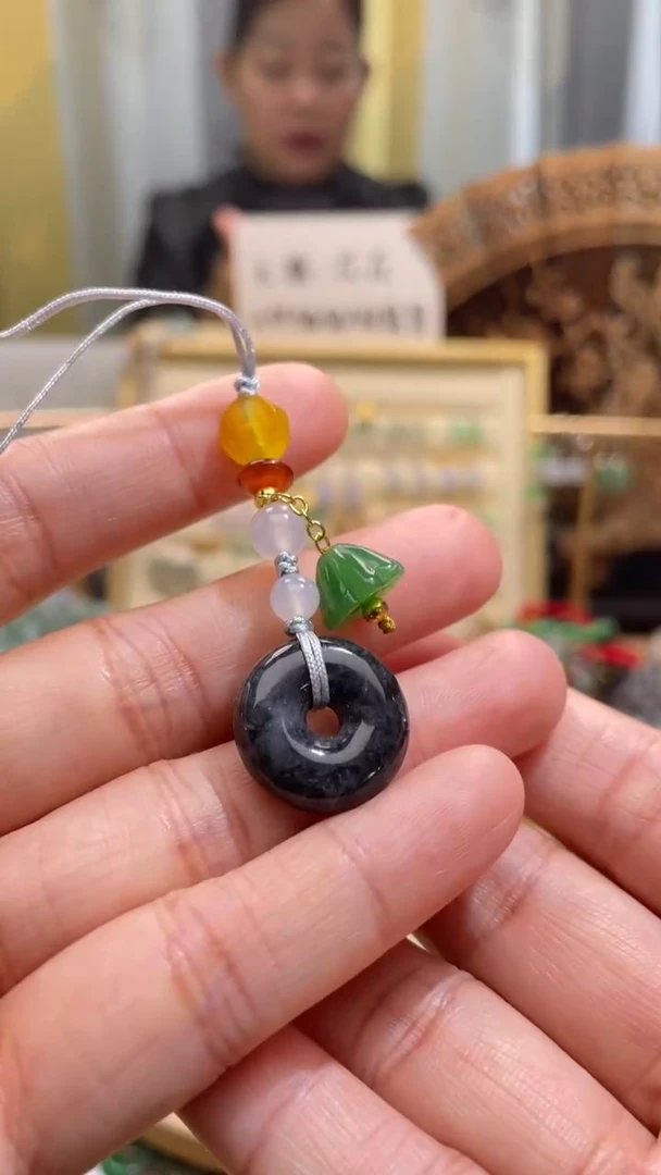 颈饰未镶嵌翡翠甜甜圈手机挂