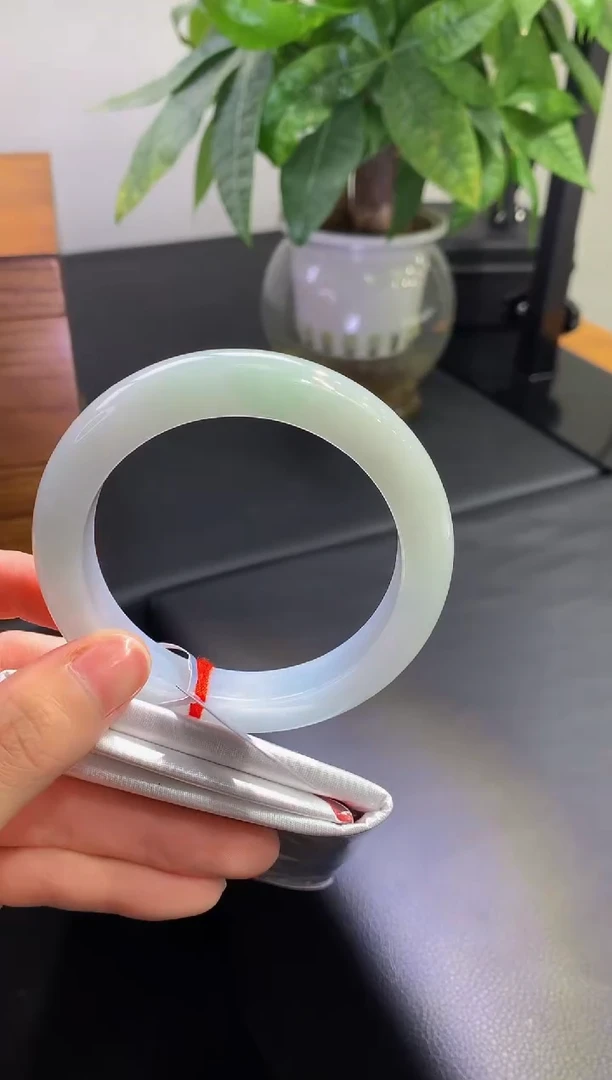 未镶嵌手镯翡翠翡翠手镯L82