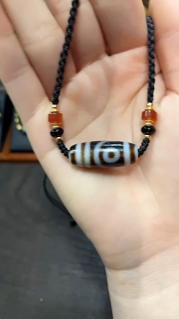 玛瑙/玉髓（覆膜）项链未镶嵌条纹玛瑙  只发其一