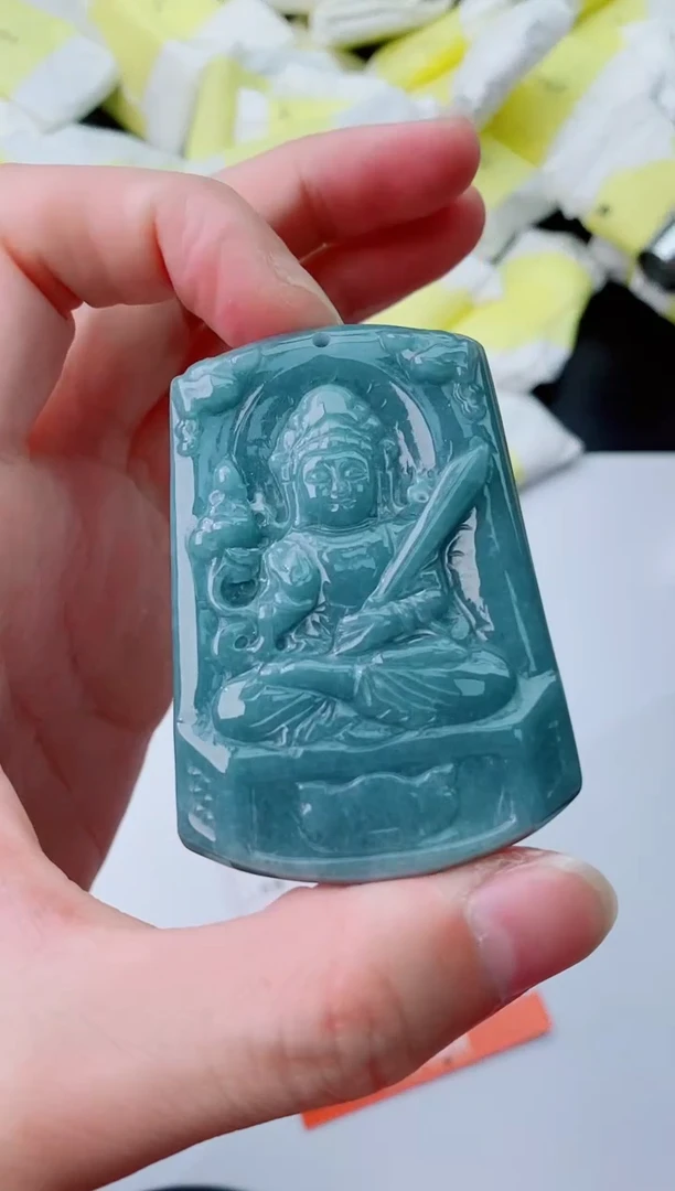 【闪购商品】翡翠颈饰未镶嵌