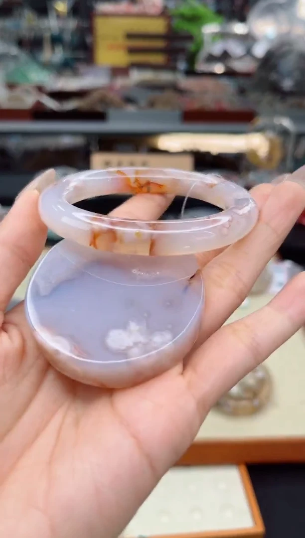 【闪购商品】石英质玉手镯未镶嵌55圈口（赠品镯心）3150541