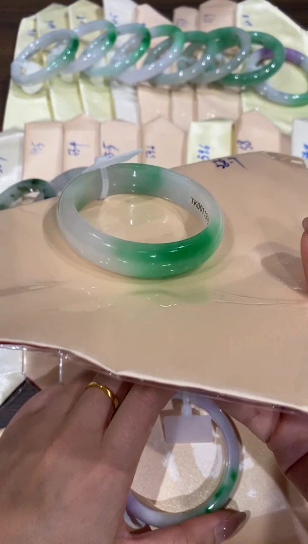 闪购为准，一物一图