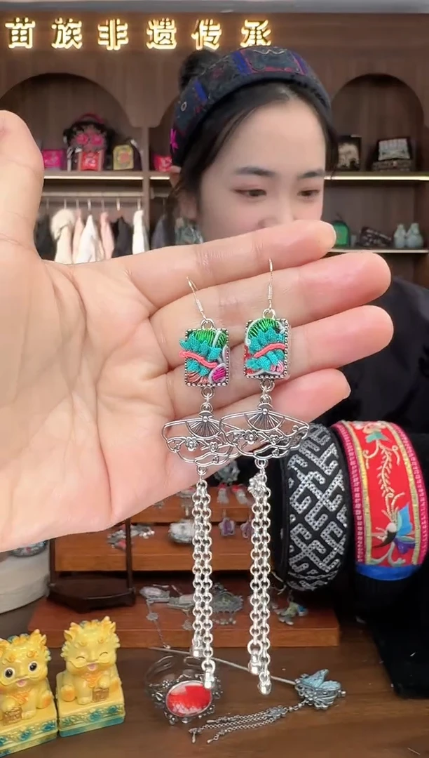 【闪购商品】织绣扶光苗绣传承13