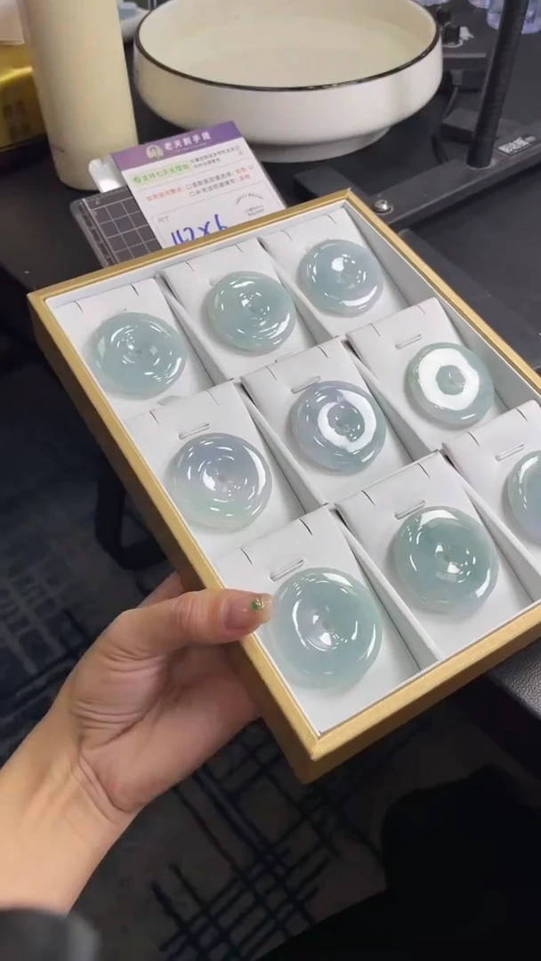 【闪购商品】翡翠颈饰未镶嵌大平安扣配绳22/多样性发其一CP