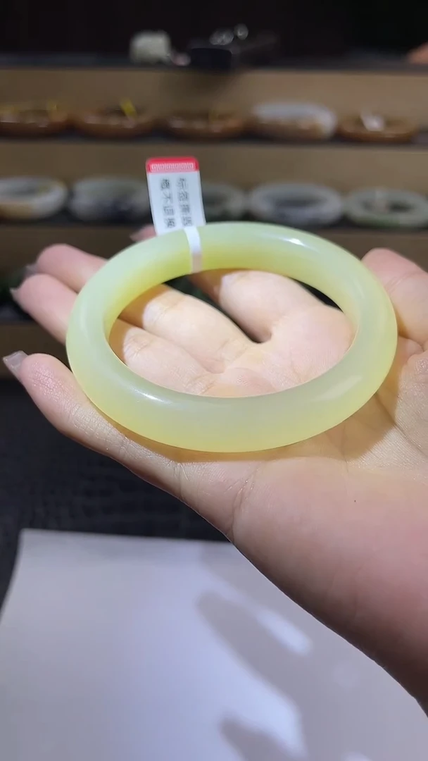 未镶嵌手串和田玉60圈口