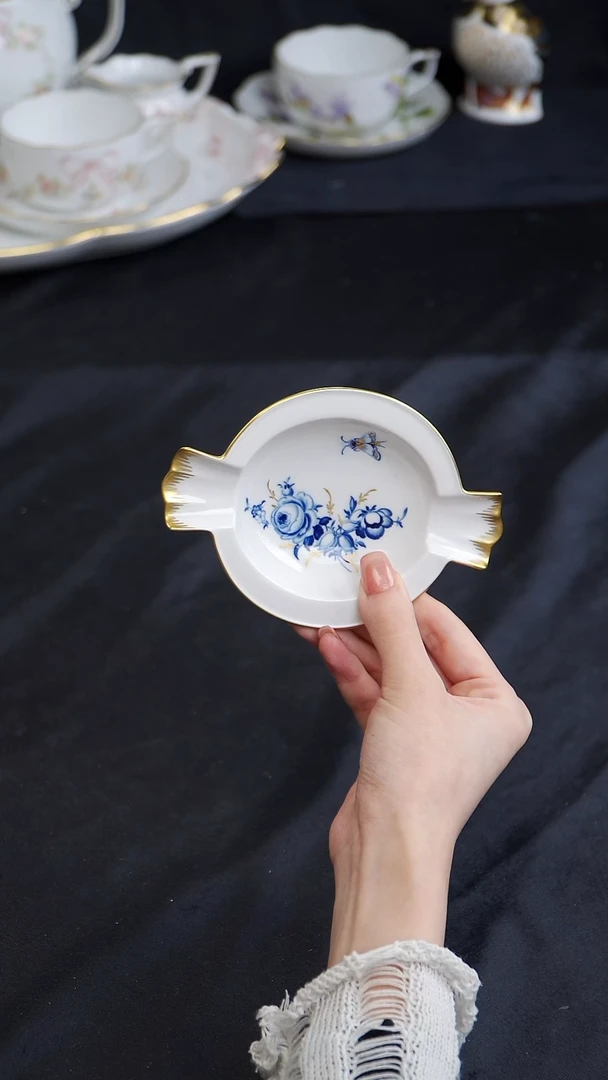 骨瓷婷婷中古器物如图所示87