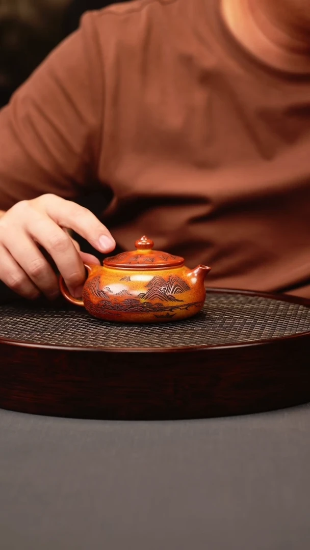茶壶紫砂火云烧 寒江 刻绘