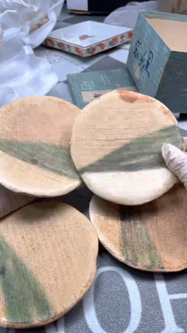 瓷片陶瓷如图所示周边