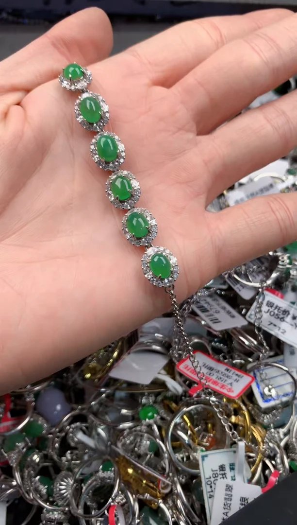 银S925镶嵌戒指翡翠5          7