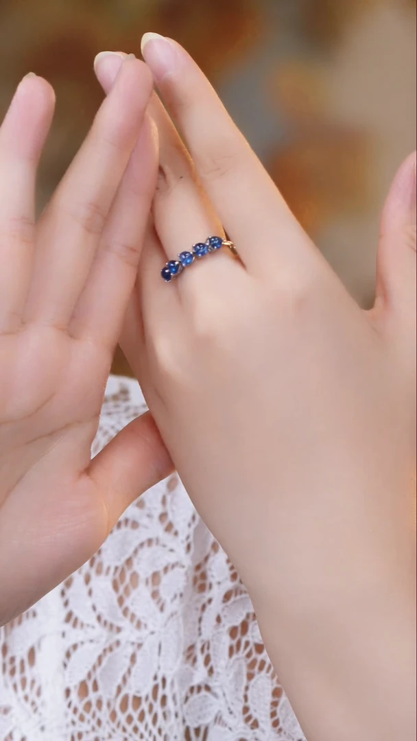 蓝宝石手饰银S925镶嵌手饰