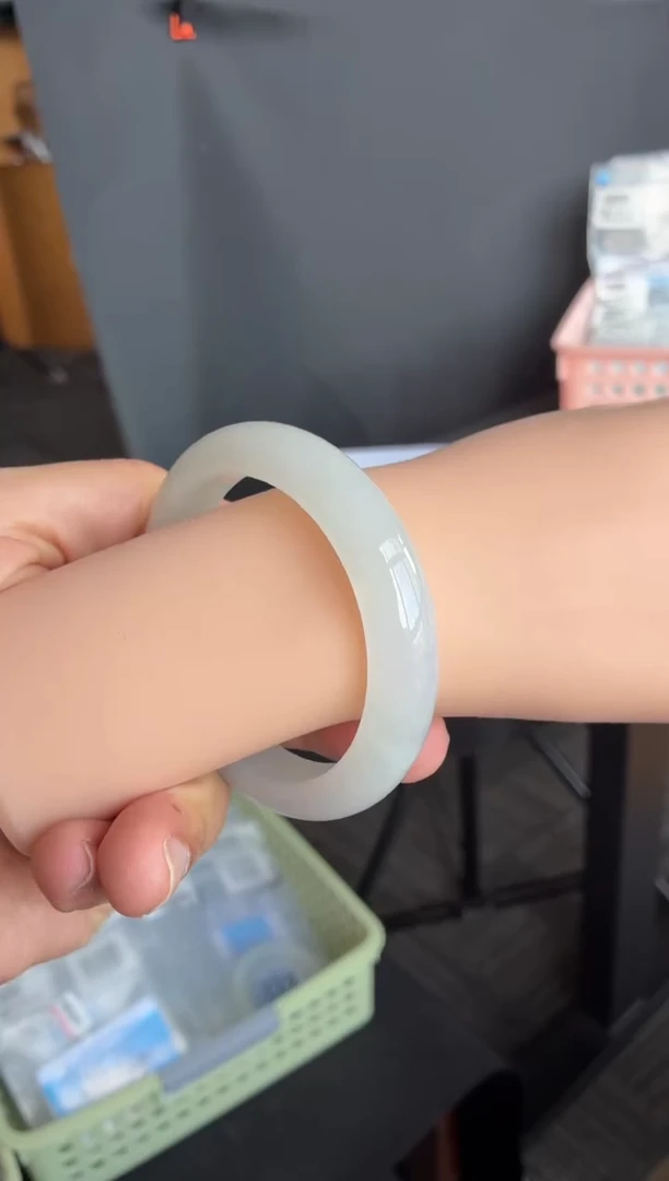 未镶嵌手镯翡翠42号57.9*12.5*9.2正圈