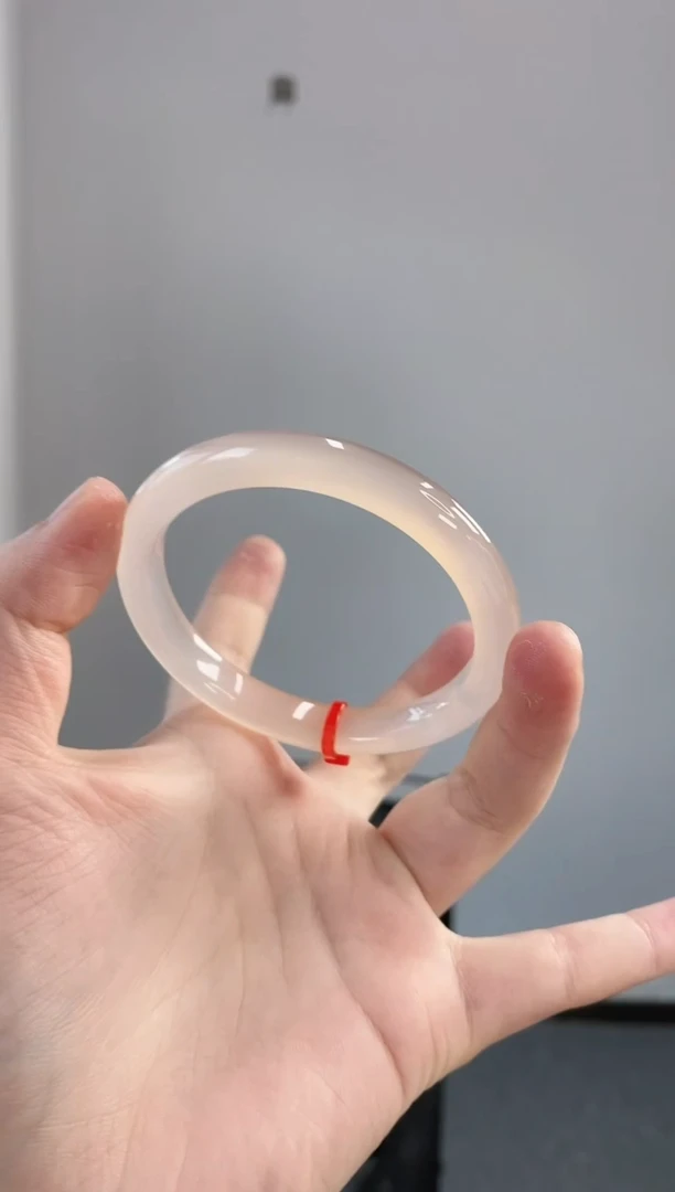 【闪购商品】玛瑙/玉髓手镯未镶嵌56圈