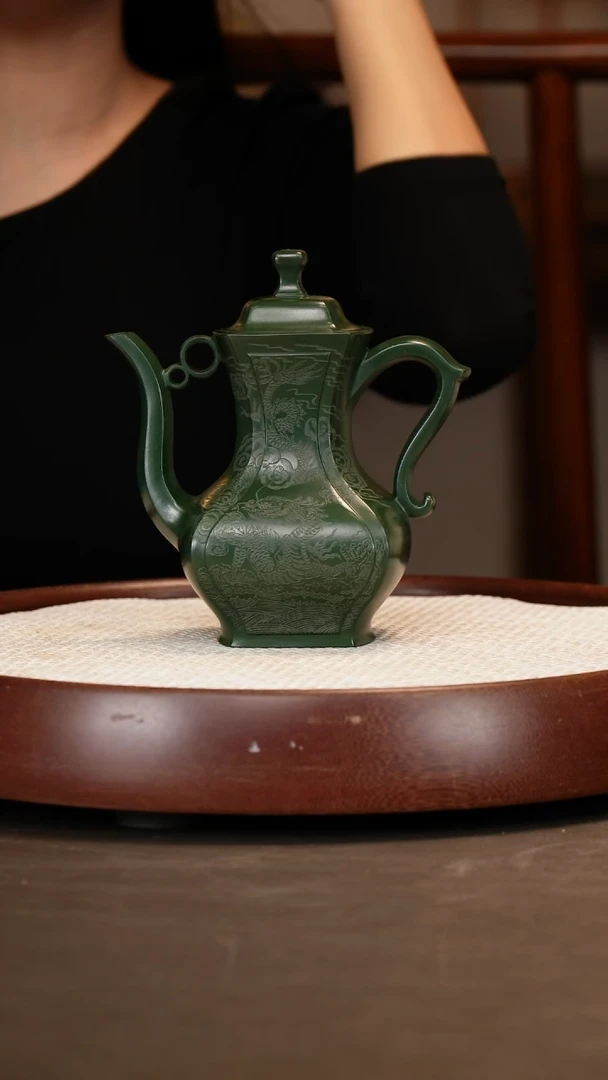 【葛岳纯】宫廷酒壶450c+范老杯一对
