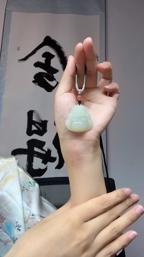 和田玉未镶嵌吊坠(不含链)宽约卡34厚约卡11高约卡34