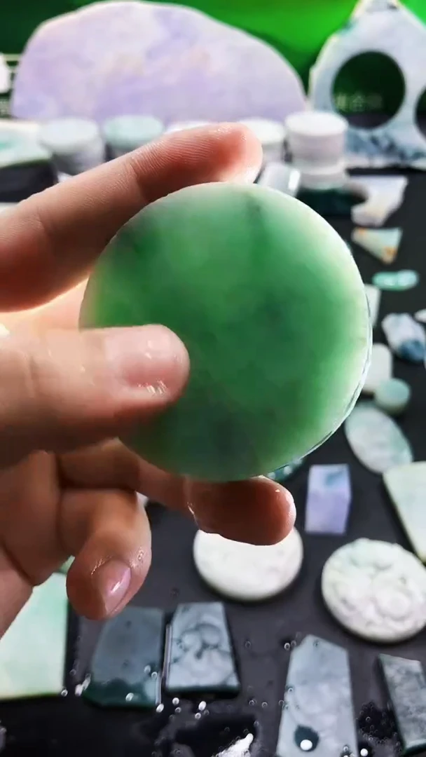 颈饰未镶嵌翡翠翡翠翡翠125