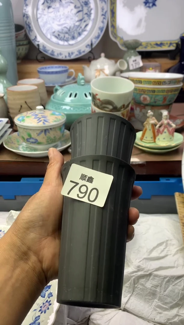 ꧔***༊顺鑫工艺品店闪购