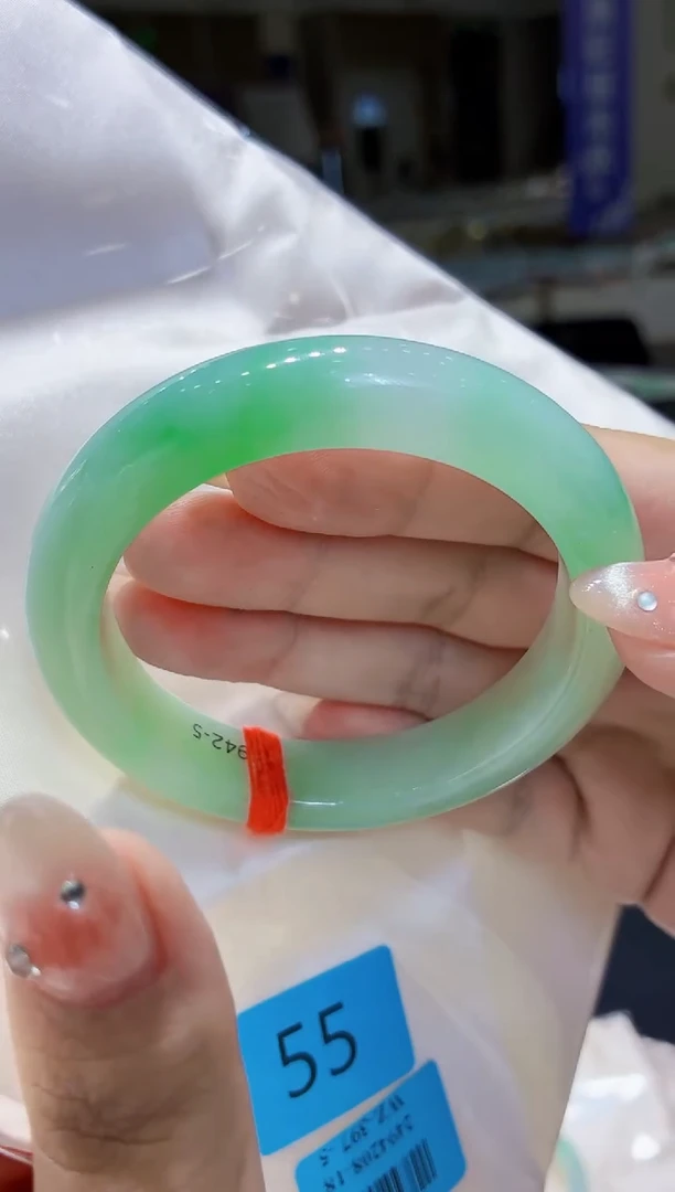 未镶嵌手镯翡翠翡翠手镯55