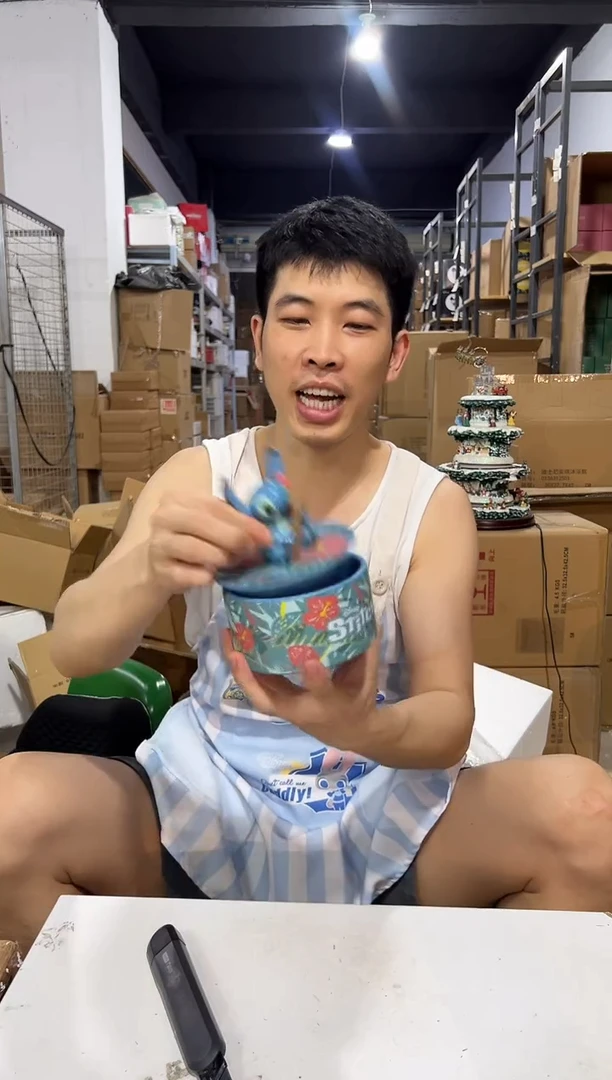 瓷片史迪仔首饰盒